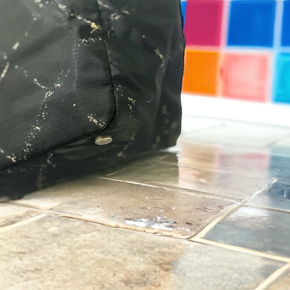 SOLD - CHANEL Tote - Picture 9 of 12